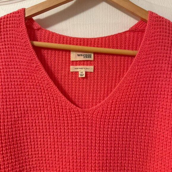 Aritzia Wilfred Free | WOLTER SWEATER WAFFLE KNIT V-NECK 100% Merino Wool | XS - Picture 3 of 10